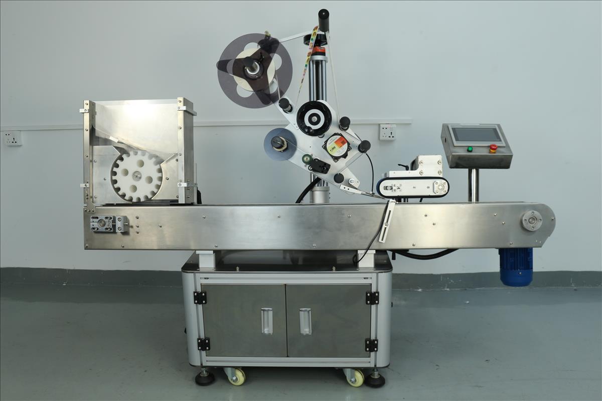 【尚立】貼標機為什么會貼標簽時產生氣泡？貼標機貼標簽時產生氣泡如何有效解決？