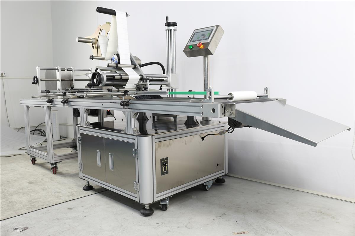 不干膠貼標(biāo)機種類有哪些？